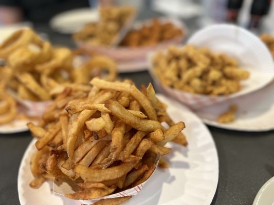 Bigelow's New England Fried Clams by null