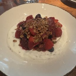 Almond Granola Parfait Almond Granola Parfait
