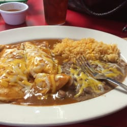 Las Palmas Restaurant - Cheese enchilada, rice and beans