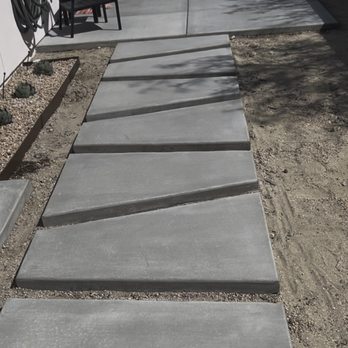 Belcrete Concrete Services - Backyard pathway, turf not yet installed. - Masonry/Concrete Near Me - Palm Springs, California Belcrete Concrete Services - Backyard pathway, turf not yet installed. - Masonry/Concrete Near Me - Palm Springs, California