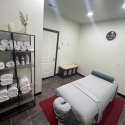 The Nerve Chiropractic and Wellness - Massage Therapy Room