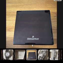 Stoll & Co - This is how the box looked when sold and they damaged it when they shipped it to the buyer.