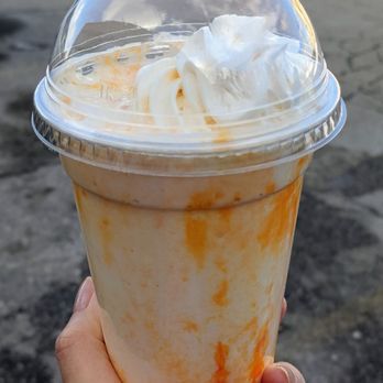 Fast Eddie's - Creamsicle wildshake. It comes in a large only. - Fast Food Near Me - Cambridge, Ontario Fast Eddie's - Creamsicle wildshake. It comes in a large only. - Fast Food Near Me - Cambridge, Ontario