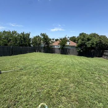 CM Lawncare - Our work - Lawn Services Near Me - Garland, Texas CM Lawncare - Our work - Lawn Services Near Me - Garland, Texas