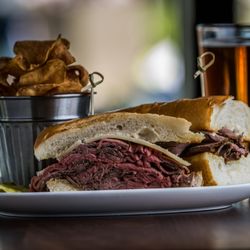 Tony C's Sports Bar & Grill