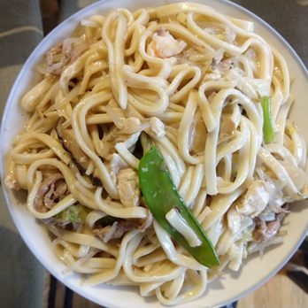 Jun Ho Carryout - Junho War Mein. This can feed 4 people! - Chinese Near Me - Mundelein, Illinois Jun Ho Carryout - Junho War Mein. This can feed 4 people! - Chinese Near Me - Mundelein, Illinois