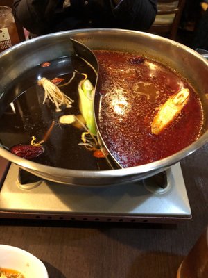 Mongol Yakuzen Nabe 26 Photos Asian Fusion 中央区赤坂1 14 22 福岡市 福岡県 Japan Restaurant Reviews Phone Number Yelp