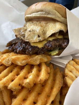 Cal’s Fried Chicken and Burgers by null