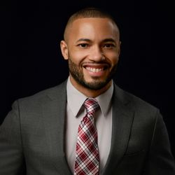 Check Bookkeeping - Real estate bookkeeping specialist CEO Cameron Jones