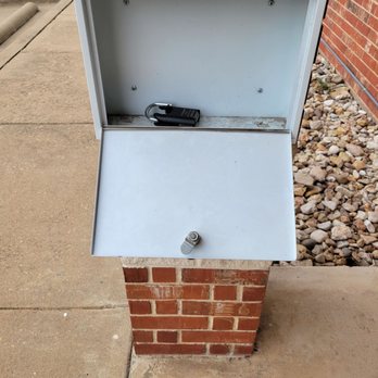 Public Storage - Lock returned and did not close, placed in the mail slot. - Self Storage Near Me - Lancaster, Texas Public Storage - Lock returned and did not close, placed in the mail slot. - Self Storage Near Me - Lancaster, Texas