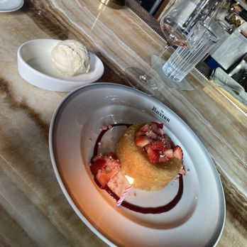 The Ruxton - Warm Butter Cake - Steakhouses Near Me - Baltimore, Maryland The Ruxton - Warm Butter Cake - Steakhouses Near Me - Baltimore, Maryland