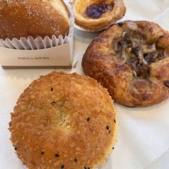 Tous Les Jours - Pistachio Cloud Cream Donut, Portuguese Egg Tart, Mushroom Onion Cheese Pastry, and Curry Croquette - Coffee & Tea Near Me - Catonsville, Maryland Tous Les Jours - Pistachio Cloud Cream Donut, Portuguese Egg Tart, Mushroom Onion Cheese Pastry, and Curry Croquette - Coffee & Tea Near Me - Catonsville, Maryland