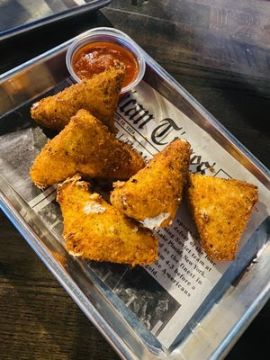 The GOAT Pub & Pie by null