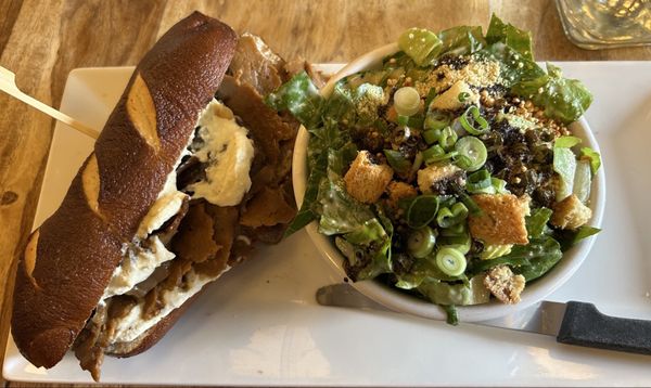 Lola Rosa Place-des-Arts by null