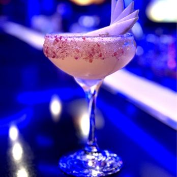 31 Supper Club - Handcrafted apple cider martini - Cocktail Bars Near Me - Ormond Beach, Florida