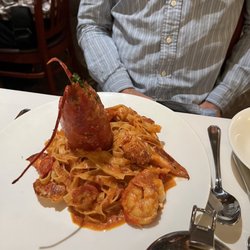 Vito Ristorante Italiano - Seafood fettuccine