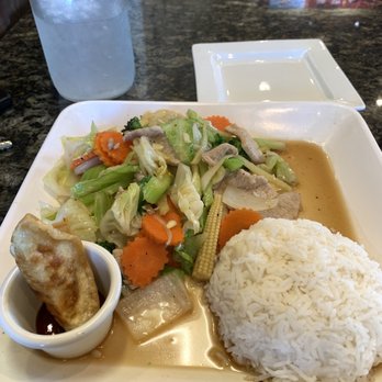 Yuma Thai Cuisine - Number 27 5. Fresh Ginger Lunch Special - Thai Near Me - Yuma, Arizona