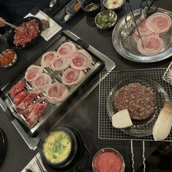 Origin Korean BBQ - Pork belly, brisket, short rib, marinated short rib patty, Banchan, beef tartare Complete goodness - Korean Near Me - Los Angeles, California Origin Korean BBQ - Pork belly, brisket, short rib, marinated short rib patty, Banchan, beef tartare Complete goodness - Korean Near Me - Los Angeles, California