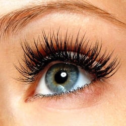 Lips 2 Lashes By Myhria