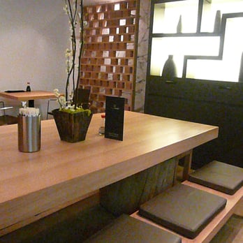 Sushi Shop - Japanese Near Me - Angers, 49