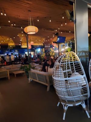 Habitat Kitchen & Bar by null