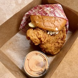 Crimson Coward - "The Crimson" (breast, Crimson sauce, pickles & slaw on brioche bun)