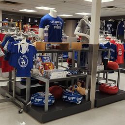 Dodgers merch!!!!! Dodgers merch!!!!!
