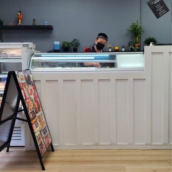 Baben Sushi - Inside - Sushi Bars Near Me - Markham, Ontario