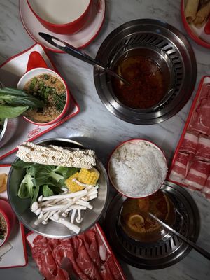 Broadway Hotpot & Bar by null