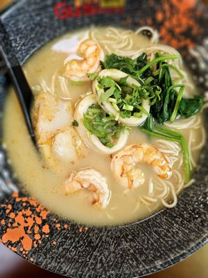 Gu's Noodle House by null