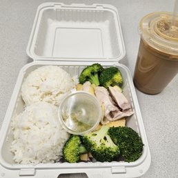 Hainan Chicken Rice Plate & Milk Tea Hong Kong Style Hainan Chicken Rice Plate & Milk Tea Hong Kong Style