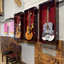 Mimsy's Craft Barbecue - Memorabilia