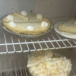 Woody's Bar BQ Giftly Email, Text or Print, 902 S 6th Ave