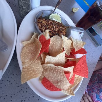 Bahama Breeze - Crab Dip - Bars Near Me - Lutz, Florida