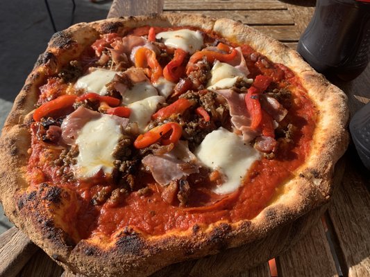 ENO Market & Pizzeria by null