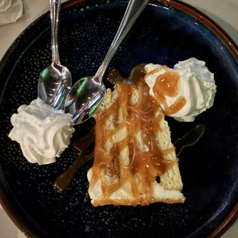 Over Under Public House - Salted Vanilla Caramel - New American Near Me - Burbank, California