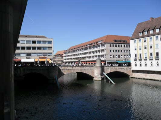 Museumsbrücke by null