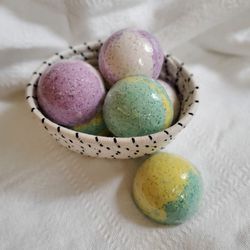 Wholesale Supplies Plus - Assorted Bath Bombs