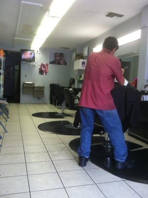 BILL’S MEN’S HAIR STYLING - 14 Reviews - Barbers - 1911 E Colonial Dr