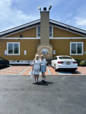 Willow Creek Winery & Farm by null
