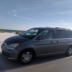 St George's Airport Transportation - Seats 6 people