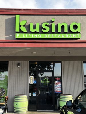 Kusina by null