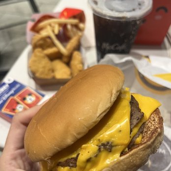 McDonald's - Burgers Near Me - Orlando, Florida McDonald's - Burgers Near Me - Orlando, Florida