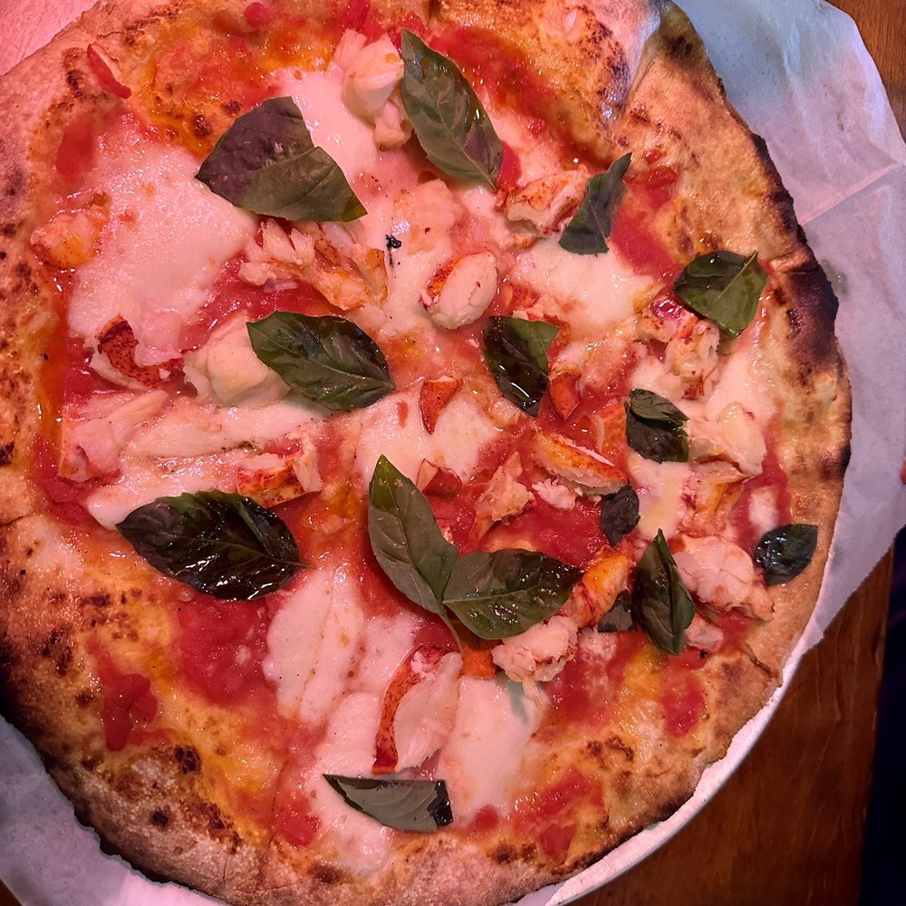 Geddy's - Margherita Pizza with lobster - Seafood Near Me - Bar Harbor, Maine Geddy's - Margherita Pizza with lobster - Seafood Near Me - Bar Harbor, Maine