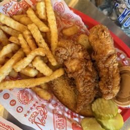 Basket of small tenders and fries Basket of small tenders and fries