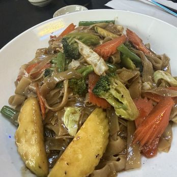 Bangkok Fusion Cafe - Veggie rice noodles - Thai Near Me - Clearwater, Florida Bangkok Fusion Cafe - Veggie rice noodles - Thai Near Me - Clearwater, Florida