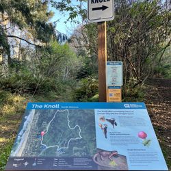 The Knoll - The Knoll - map and parking