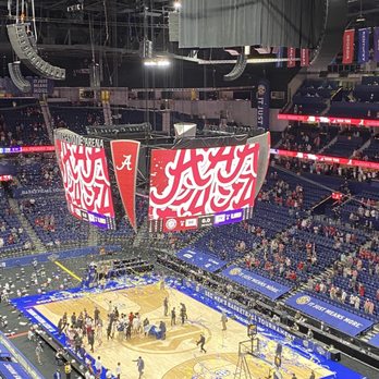 Bridgestone Arena - Stadiums & Arenas Near Me - Nashville, Tennessee