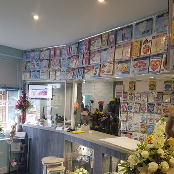 Alison's Designer Florist Ltd - Florists Near Me - Maghull, XMS