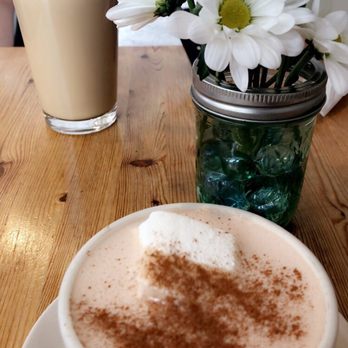 Esencia Urban Kitchen - Hot chocolate callebaut and cafe con leche - Cafes Near Me - Chicago, Illinois Esencia Urban Kitchen - Hot chocolate callebaut and cafe con leche - Cafes Near Me - Chicago, Illinois